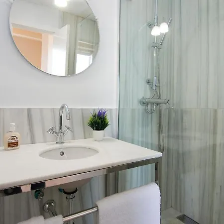 Penthouse Lorena * غرناطة